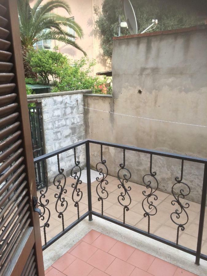 Whole Holiday Home Apartment Fantastic Civitavecchia Da Pamino & Priscilla Con Due Camere Letto! Exterior photo